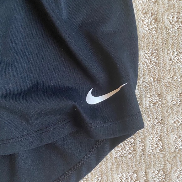 Black Nike Athletic tank top! - Picture 4 of 4